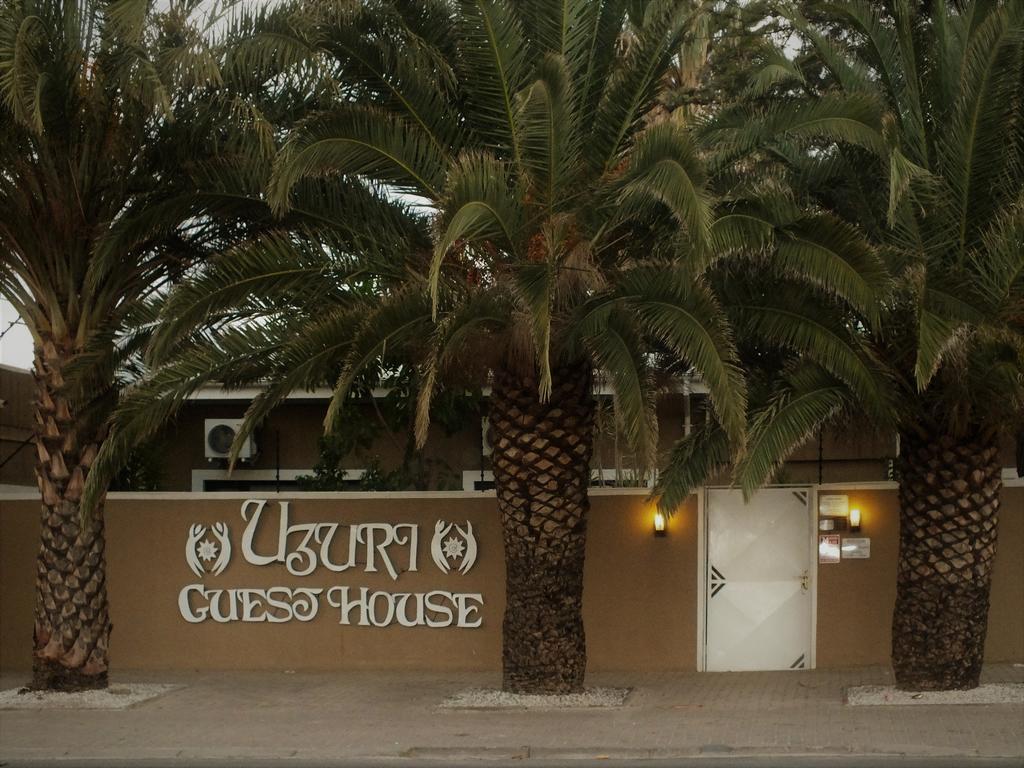 Uzuri Guesthouse Cc Windhoek Exterior photo